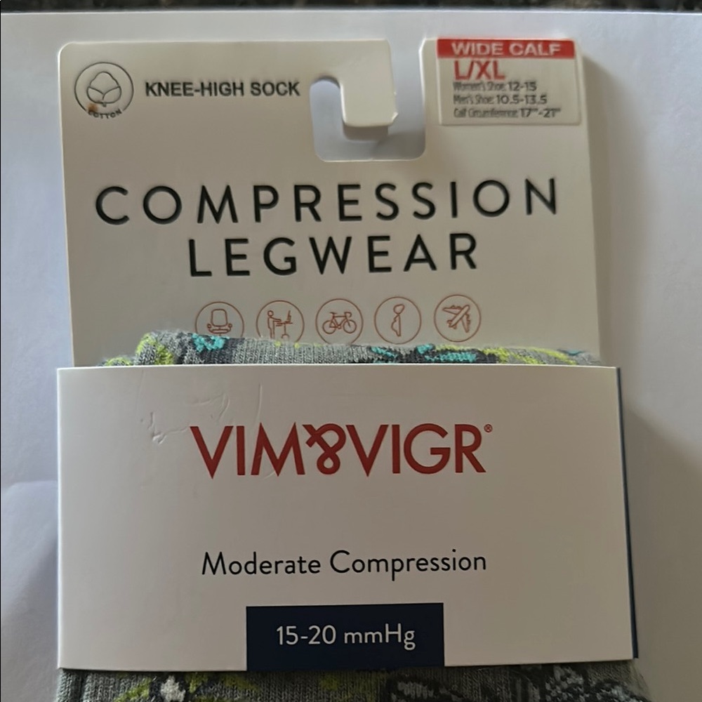 VIM&VIGR Moderate Compression Knee-High Socks in Gray & Green